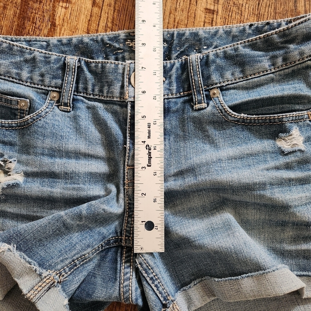 Express Jean Shorts - Picture 3 of 8